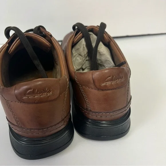 Clarks Men’s Brown Leather Touareg Vibe Wide Width Lace Up Classic Formal Shoes